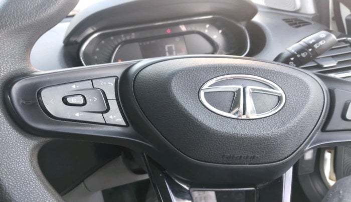 2022 Tata Tiago XT CNG, Petrol, Manual, 18,582 km, interior