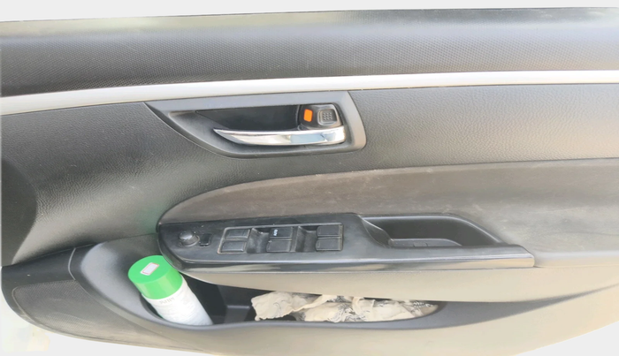 2015 Maruti Swift VXI, Petrol, Manual, 88,327 km, interior