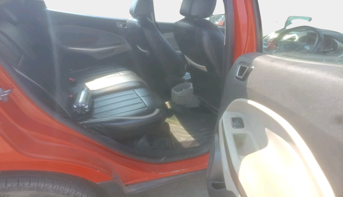 2014 Ford Ecosport TITANIUM 1.5L DIESEL, Diesel, Manual, 1,45,466 km, interior