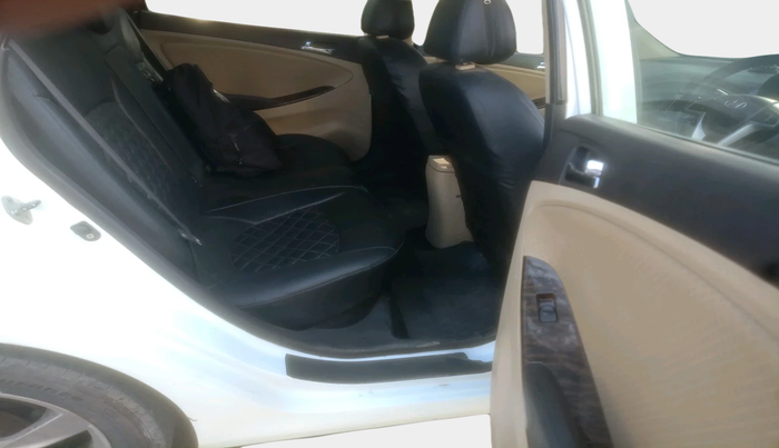 2011 Hyundai Verna FLUIDIC 1.6 VTVT SX OPT AT, Petrol, Automatic, 1,11,426 km, interior