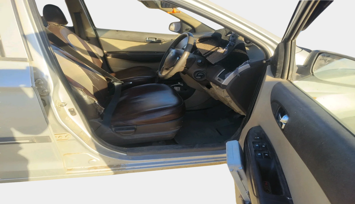 2011 Hyundai i20 MAGNA 1.4 CRDI, Diesel, Manual, 1,09,498 km, interior