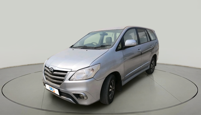 2015 Toyota Innova 2.5 VX 8 STR, Diesel, Manual, 1,28,397 km, exterior