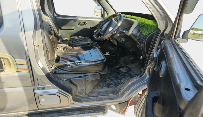 2019 Maruti Eeco 5 STR WITH A/C+HTR, Petrol, Manual, 2,51,210 km, interior