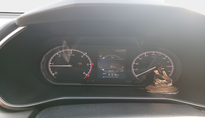 2020 Tata Harrier XT PLUS 2.0L KRYOTEC, Diesel, Manual, 81,978 km, interior
