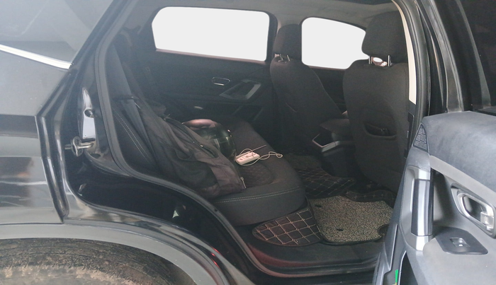 2020 Tata Harrier XT PLUS 2.0L KRYOTEC, Diesel, Manual, 81,978 km, interior