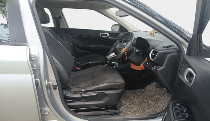 2019 Hyundai VENUE SX(O) 1.4 CRDI, Diesel, Manual, 68,304 km, interior