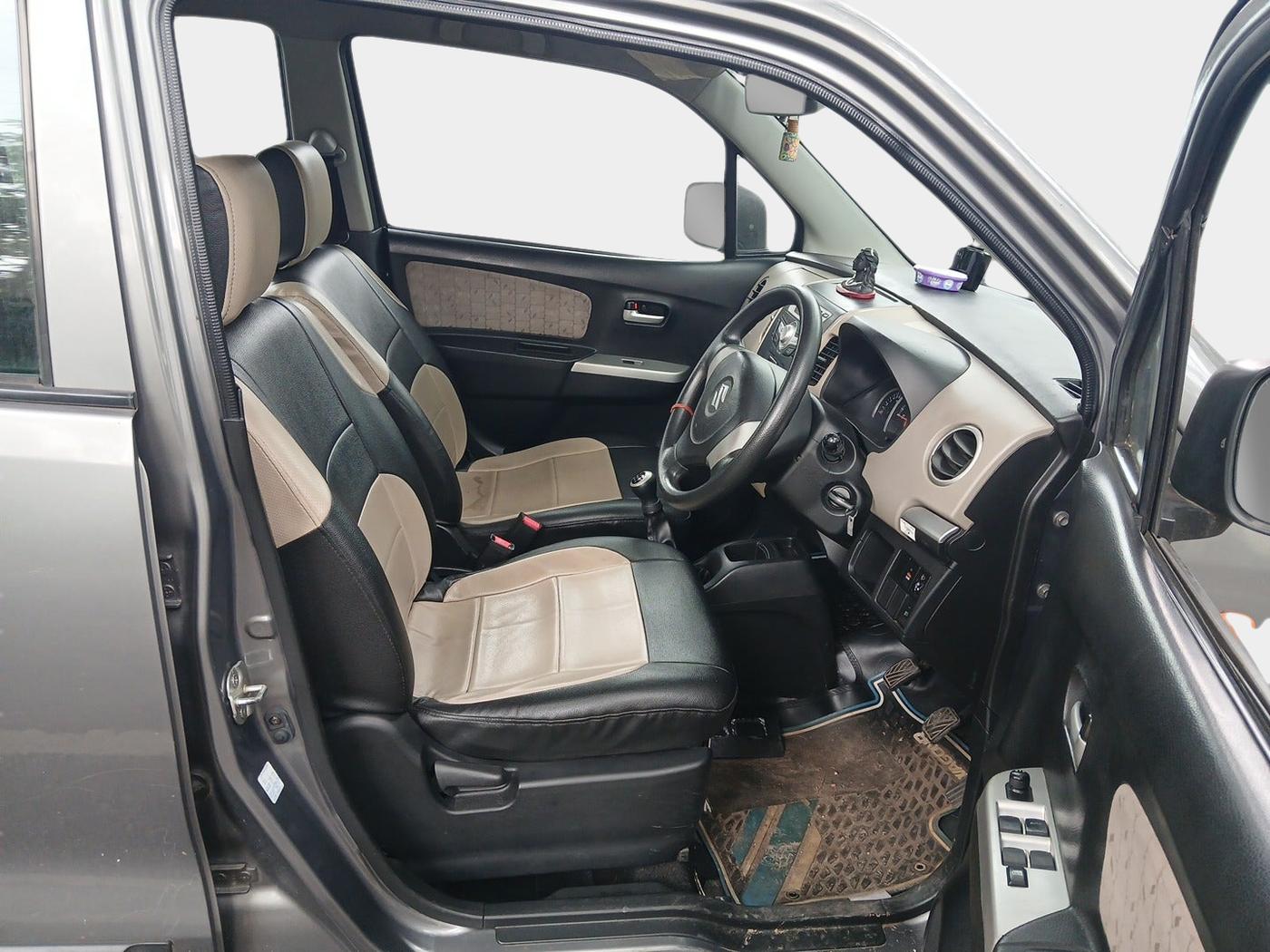 2016 Maruti Wagon R 1.0 VXI, Petrol, Manual, 24,229 km, interior