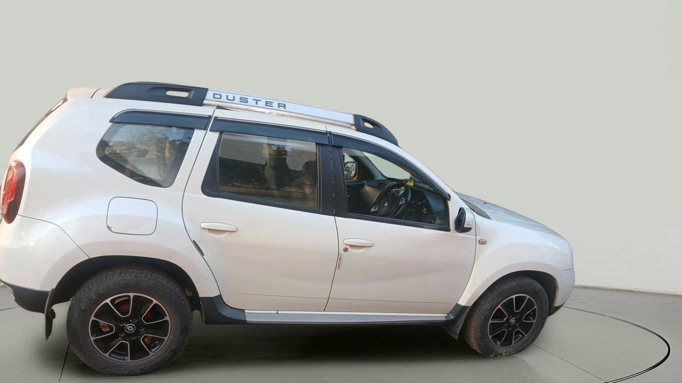 2018 Renault Duster 85 PS RXZ DIESEL, Diesel, Manual, 1,29,013 km, exterior