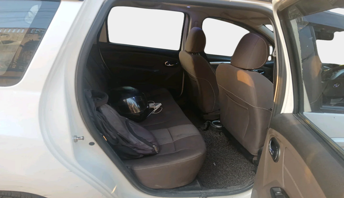 2018 Renault Duster 85 PS RXZ DIESEL, Diesel, Manual, 1,29,013 km, interior