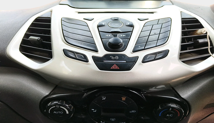 2017 Ford Ecosport TITANIUM + 1.5L DIESEL, Diesel, Manual, 1,17,079 km, interior