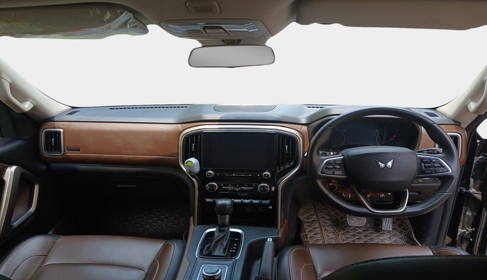 2023 Mahindra SCORPIO-N Z8 L DIESEL AT 4WD 7 STR, Diesel, Automatic, 17,802 km, interior