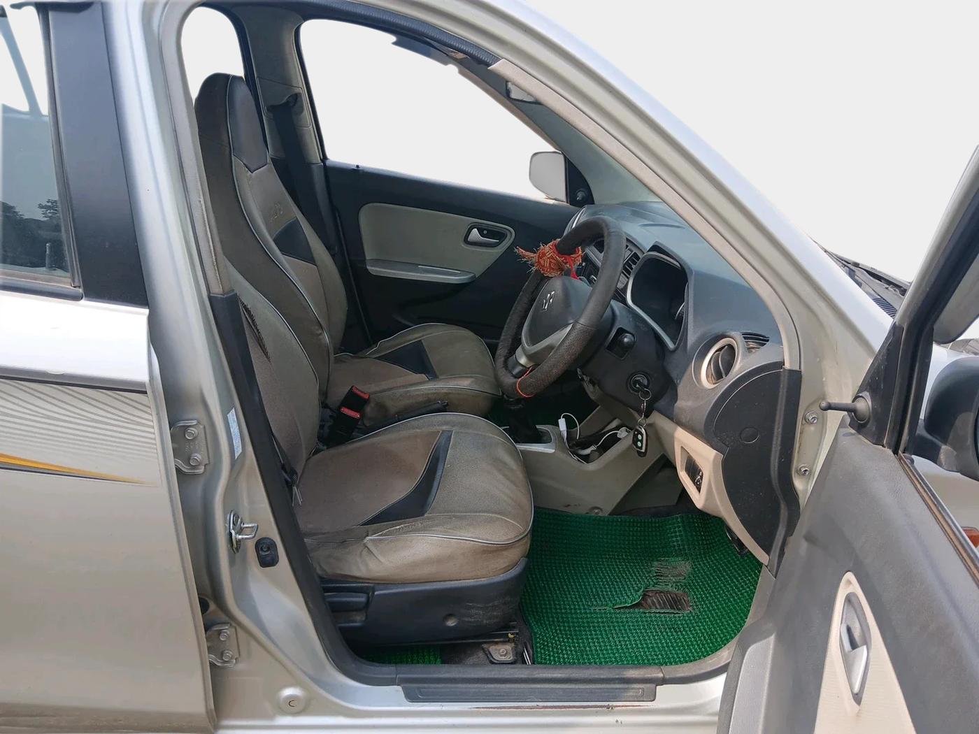 2015 Maruti Alto K10 VXI, Petrol, Manual, 80,696 km, interior