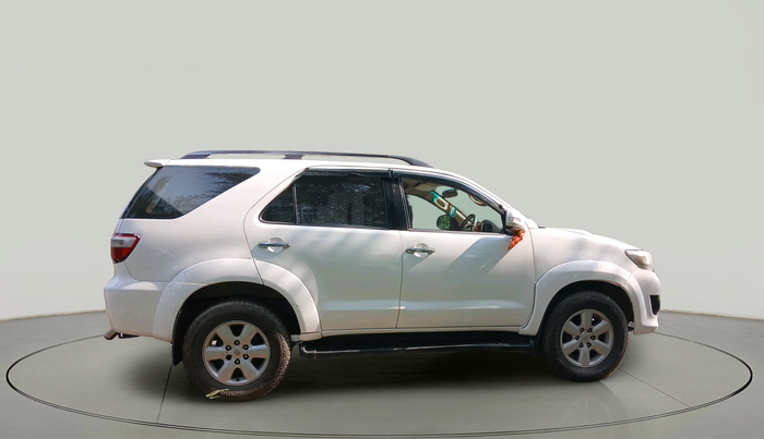 2011 Toyota Fortuner 3.0 4X4 MT, Diesel, Manual, 98,043 km, exterior