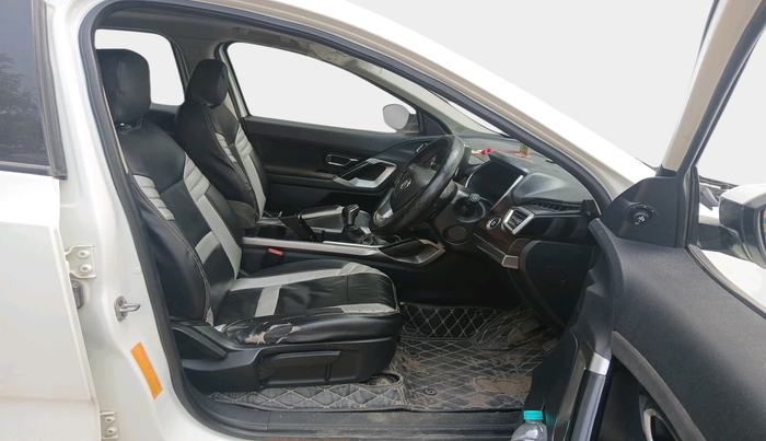 2021 Tata Harrier XT PLUS 2.0L KRYOTEC, Diesel, Manual, 66,006 km, interior