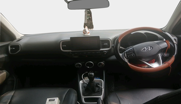 2021 Hyundai VENUE S+ 1.2, Petrol, Manual, 67,666 km, interior