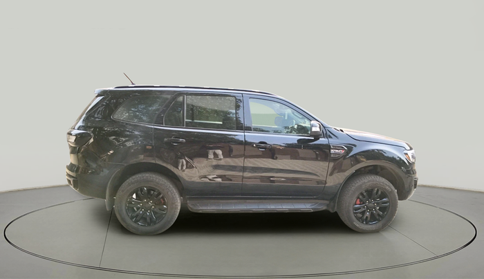 2018 Ford Endeavour TITANIUM 2.2 4X2 AT, Diesel, Automatic, 1,65,601 km, exterior