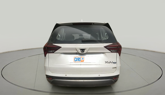2023 Mahindra XUV700 AX 5 P MT 5 STR, Petrol, Manual, 30,666 km, exterior