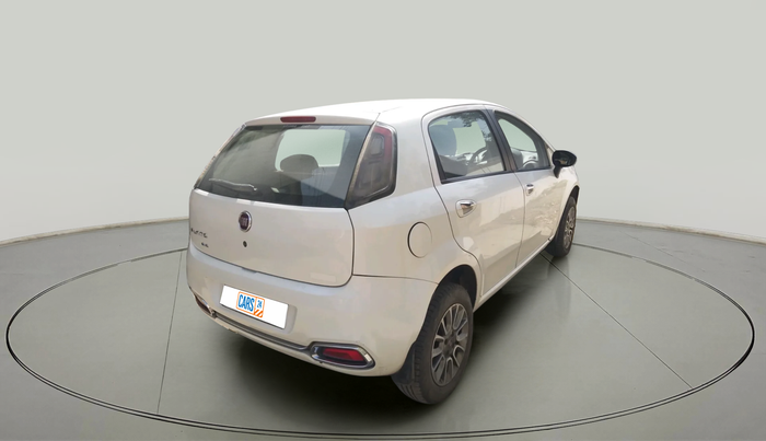 2016 Fiat Punto EVO EMOTION 1.3 MULTIJET, Diesel, Manual, 1,70,744 km, exterior