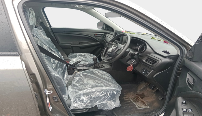 2025 Maruti BREZZA LXI S- CNG, Petrol, Manual, 442 km, interior