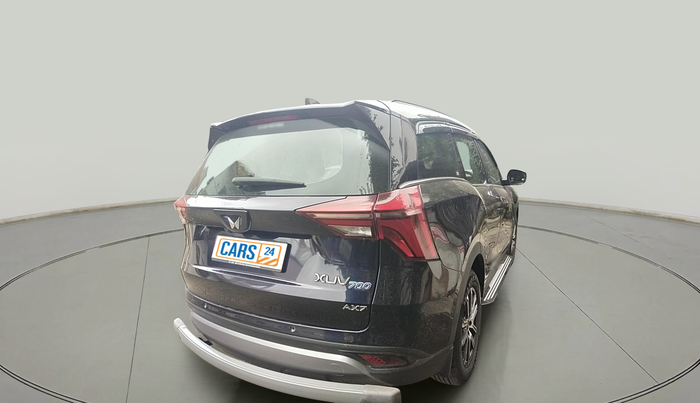 2023 Mahindra XUV700 AX 7 P MT 7 STR, Petrol, Manual, 15,585 km, exterior