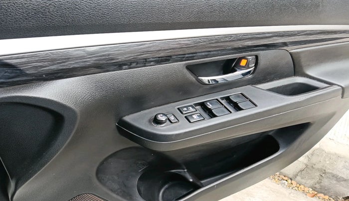 2021 Maruti XL6 ZETA MT, Petrol, Manual, 1,40,073 km, interior