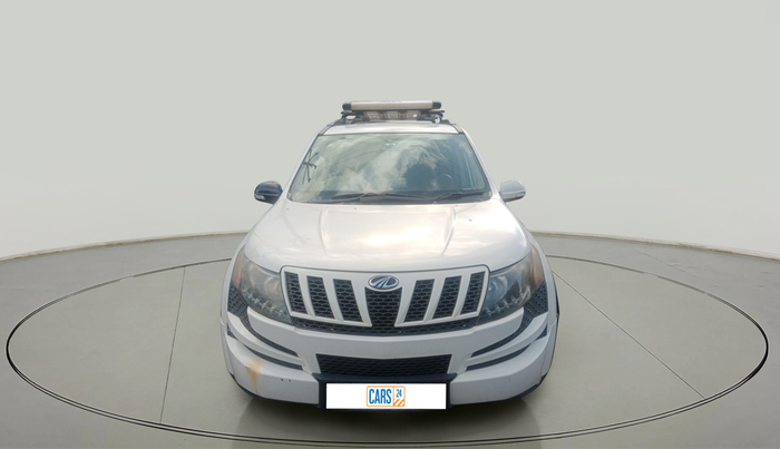 2015 Mahindra XUV500 W6, Diesel, Manual, 1,98,384 km, exterior