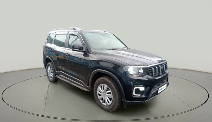 2024 Mahindra SCORPIO-N Z6 DIESEL MT 2WD 7 STR, Diesel, Manual, 11,605 km, exterior