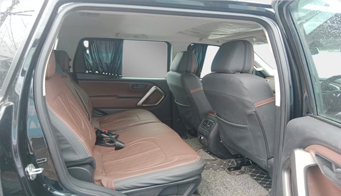 2024 Mahindra SCORPIO-N Z6 DIESEL MT 2WD 7 STR, Diesel, Manual, 11,605 km, interior