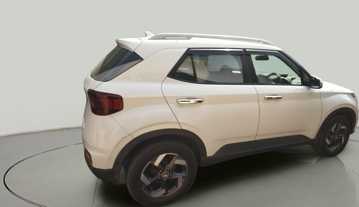 2020 Hyundai VENUE SX 1.5 CRDI, Diesel, Manual, 1,27,023 km, exterior