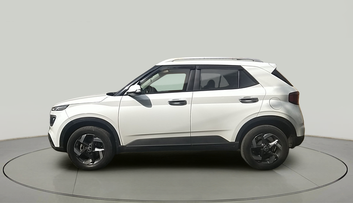 2020 Hyundai VENUE SX 1.5 CRDI, Diesel, Manual, 1,27,023 km, exterior