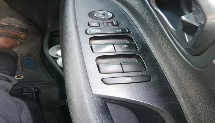 2022 Hyundai NEW I20 SPORTZ 1.5 MT, Diesel, Manual, 1,21,879 km, interior