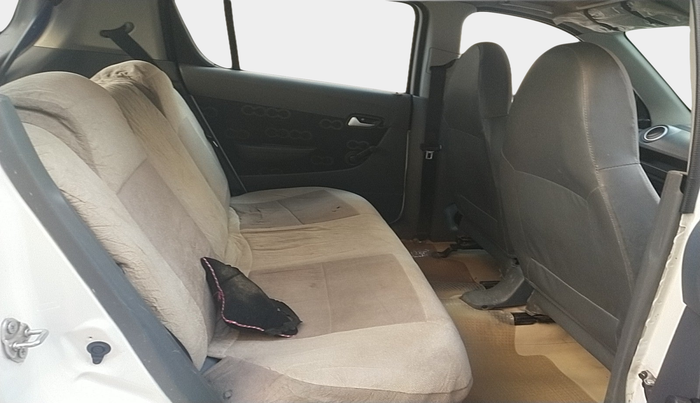 2014 Maruti Alto 800 LXI, Petrol, Manual, 1,01,428 km, interior