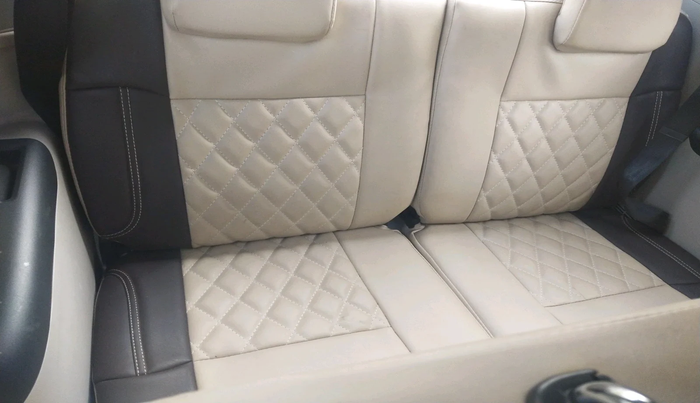 2019 Renault TRIBER RXT, Petrol, Manual, 7,938 km, interior