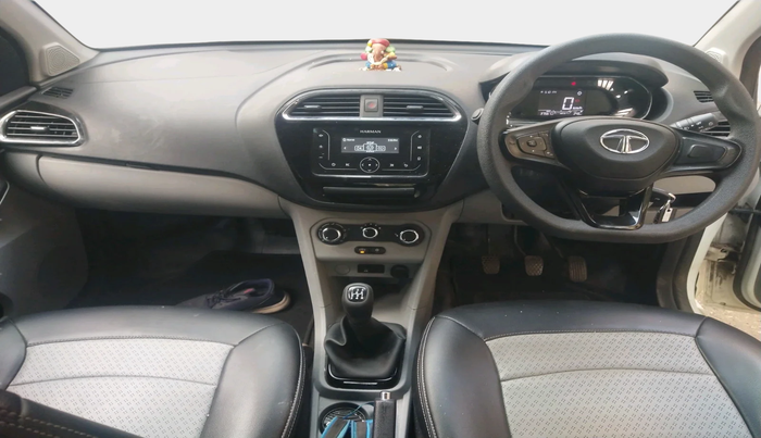 2022 Tata Tiago XT PETROL, Petrol, Manual, 37,567 km, interior