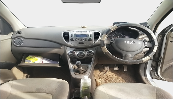 2010 Hyundai i10 SPORTZ 1.2, Petrol, Manual, 1,24,197 km, interior