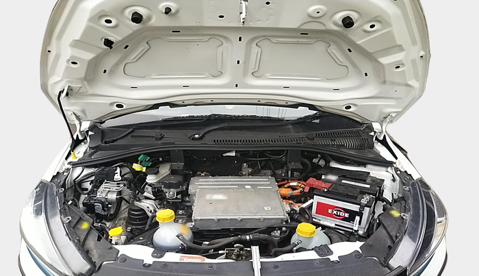 2023 Tata TIAGO EV XZ PLUS TECH LUX LONG RANGE, Electric, Automatic, 11,574 km, exterior