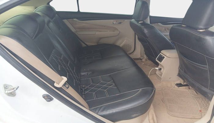 2018 Maruti Ciaz DELTA DIESEL 1.3, Diesel, Manual, 1,09,317 km, interior