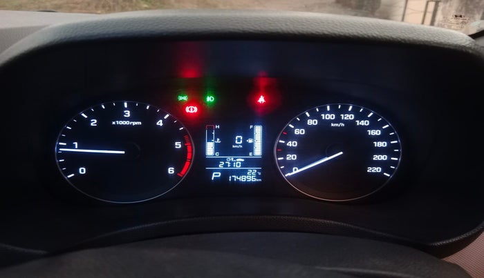 2017 Hyundai Creta SX PLUS AT 1.6 DIESEL, Diesel, Automatic, 1,74,896 km, interior