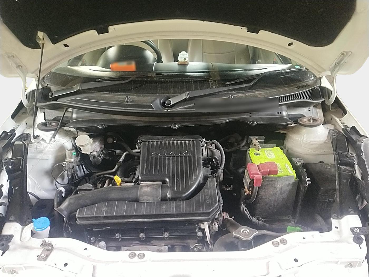 2015 Maruti Swift Dzire VXI, Petrol, Manual, 1,01,082 km, exterior