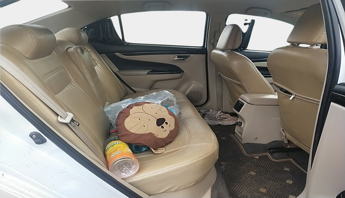 2016 Maruti Ciaz VXI+, Petrol, Manual, 1,18,020 km, interior