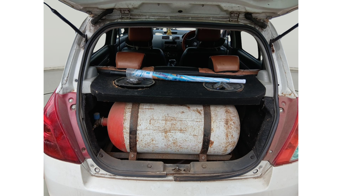 2010 Maruti Swift VXI, Petrol, Manual, 1,24,720 km, exterior