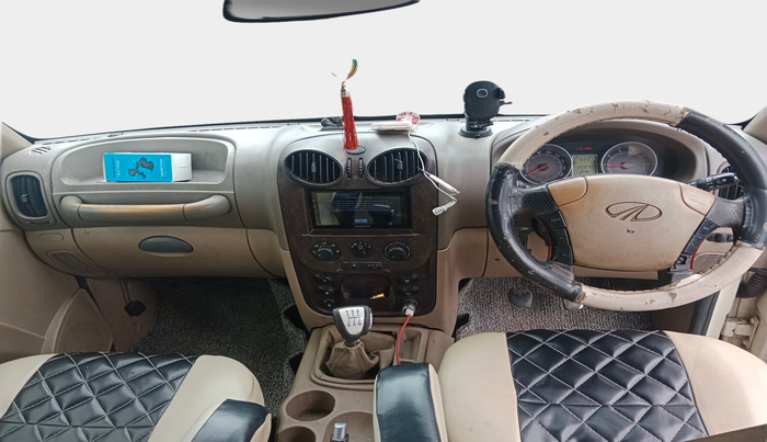2011 Mahindra Scorpio VLX 2WD BS-III, Diesel, Manual, 2,59,708 km, interior