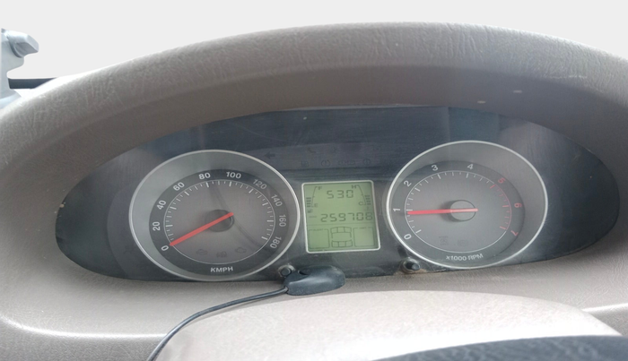 2011 Mahindra Scorpio VLX 2WD BS-III, Diesel, Manual, 2,59,708 km, interior