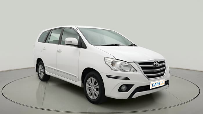 2011 Toyota Innova 2.5 G3, Diesel, Manual, 2,13,429 km, exterior