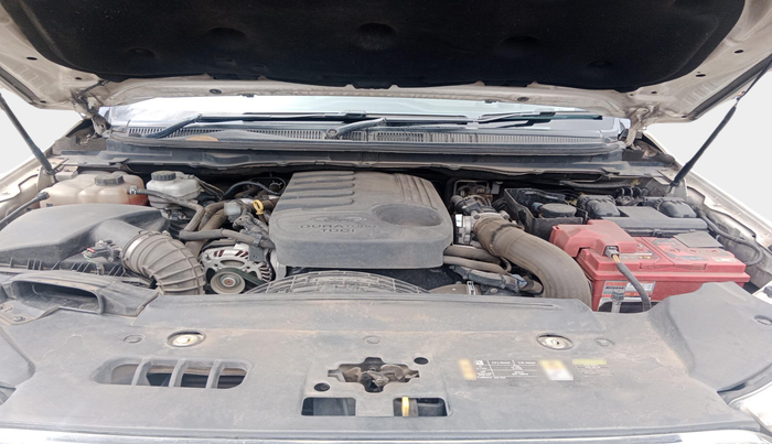 2017 Ford Endeavour TITANIUM 3.2 4X4 AT, Diesel, Automatic, 1,45,683 km, exterior