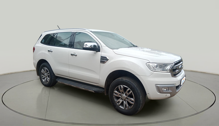 2017 Ford Endeavour TITANIUM 3.2 4X4 AT, Diesel, Automatic, 1,45,683 km, exterior