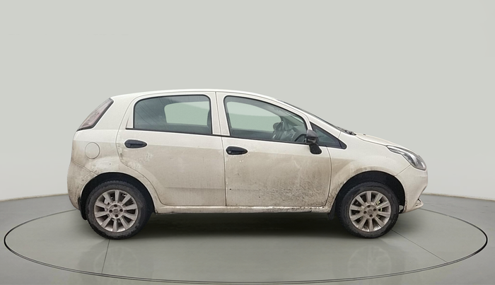 2017 Fiat Punto EVO ACTIVE 1.2, Petrol, Manual, 2,07,044 km, exterior