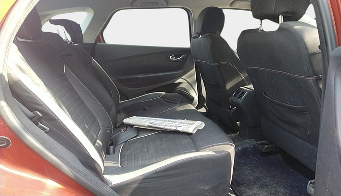 2017 Renault Captur RXT DIESEL, Diesel, Manual, 1,21,924 km, interior