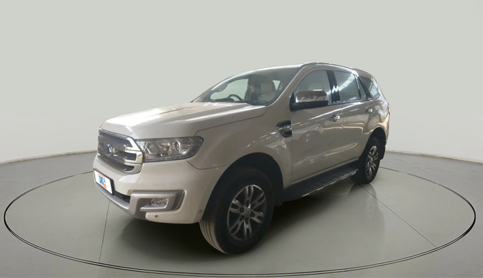 2017 Ford Endeavour TITANIUM 3.2 4X4 AT, Diesel, Automatic, 1,48,227 km, exterior