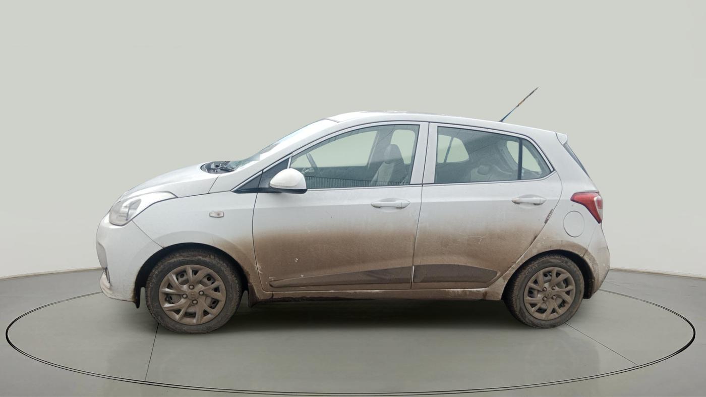 2017 Hyundai Grand i10 SPORTZ 1.2 KAPPA VTVT, Petrol, Manual, 1,21,221 km, exterior